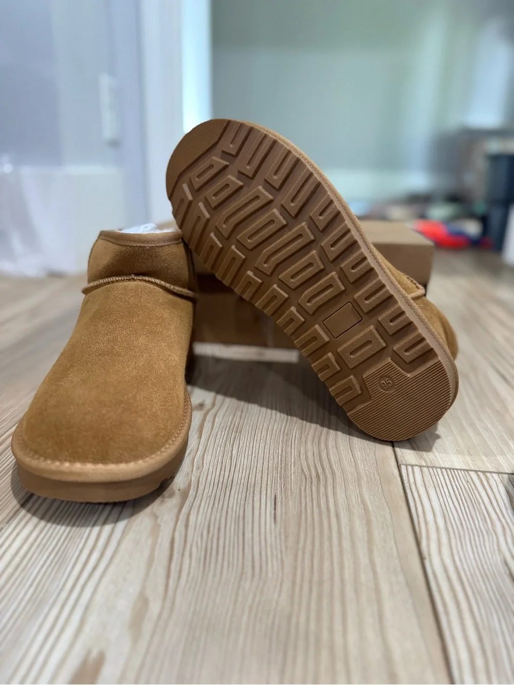 Men's Short Suede‎ Winter Boot - Chestnut